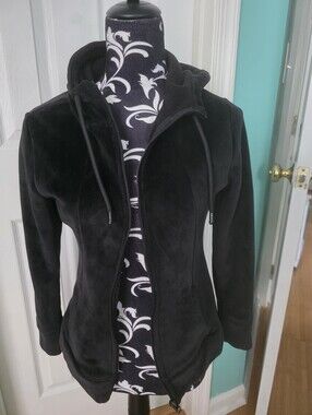 Time and Tru Black Hooded Zip Jacket